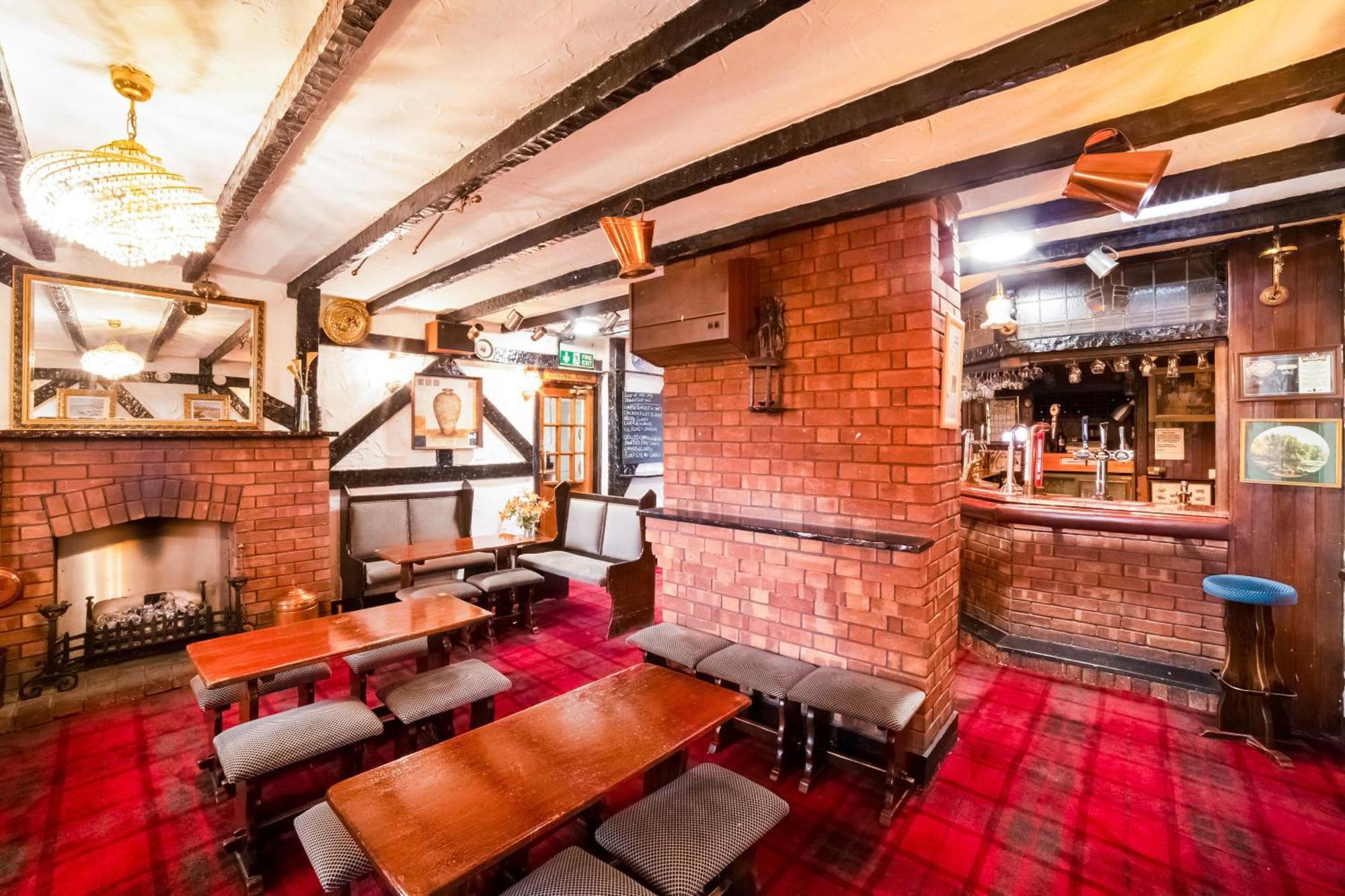 Oyo The Royal Hotel Dunston  Exterior photo